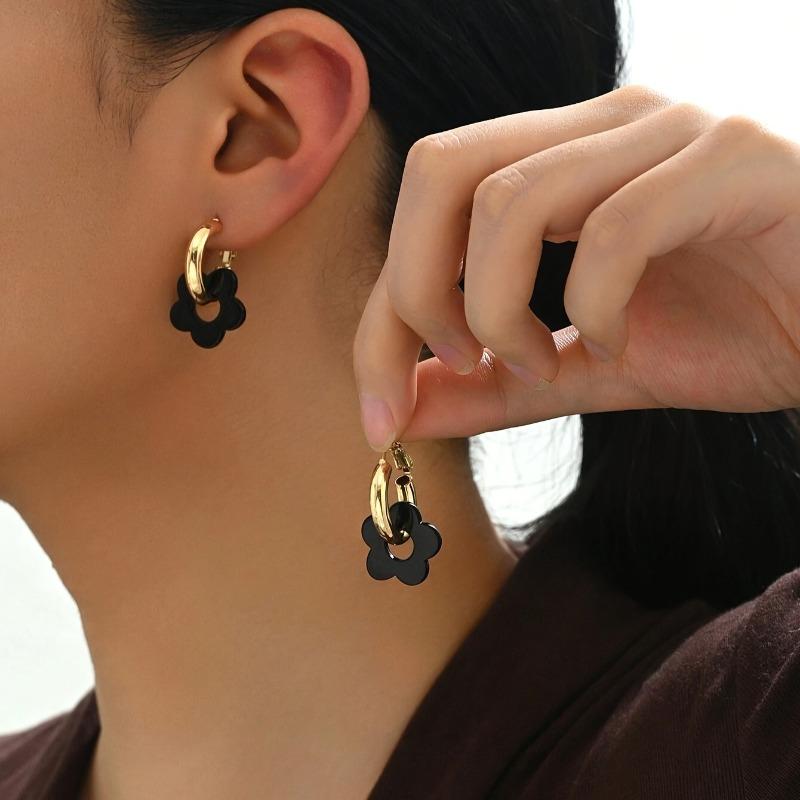 Trendy Metal Clip On Hoop Earrings Multi Colors Acrylic Flower Pendant Fashion Jewelry Spring Summer Earrings For Women