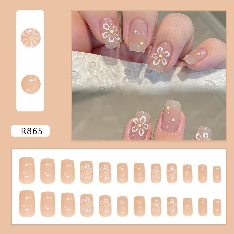 Wearing nail pieces Flower removable short square nail pieces Simple nail patch Sweet fake nail pieces 24 pieces