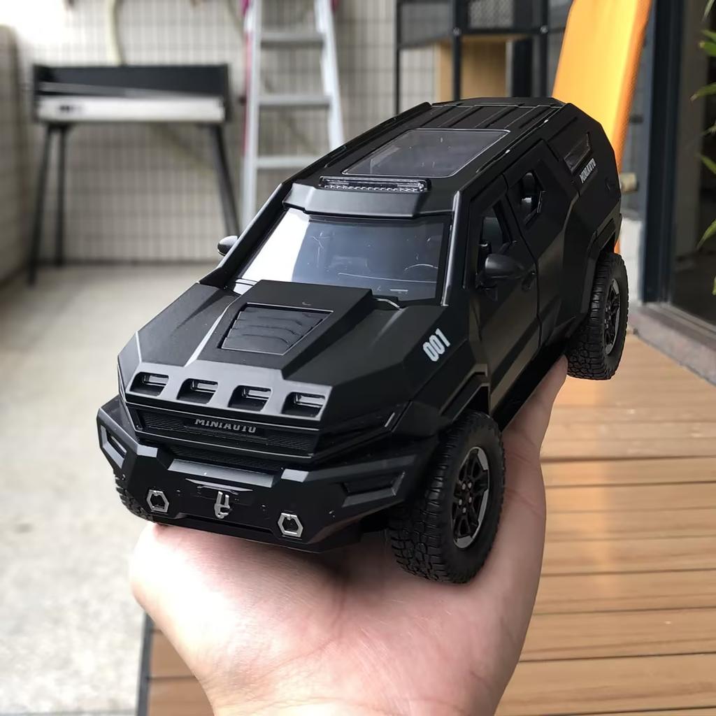 1:24 Rezvani Vengeance Бронированный Автомобиль Сплав Металл Литой Модель Машины Настольные Украшения Дисплей День Рождения Дом Модные Украшения