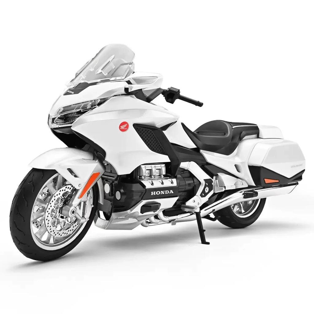 1/9 Honda Gold Wing Tour GL1800 Литой из сплава Модель мотоцикла Коллекция транспортных средств Звук и свет Внедорожный Автоцикл Игрушки Автомобиль