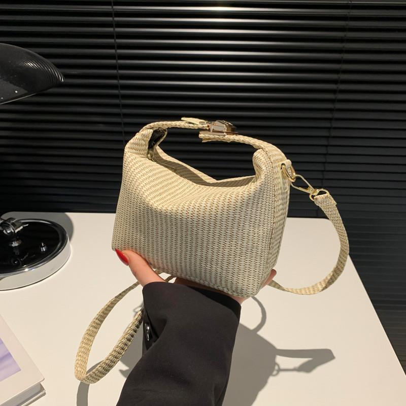 2024 New Fashion Retro Small Square Bag Street Style Pu Shoulder Bag
