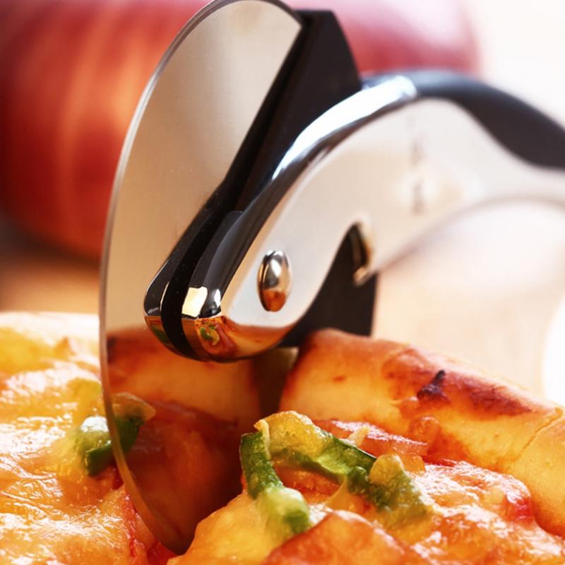 Stainless Steel Wheel Pizza Cutter Pizza Tool Kitchen Accessories