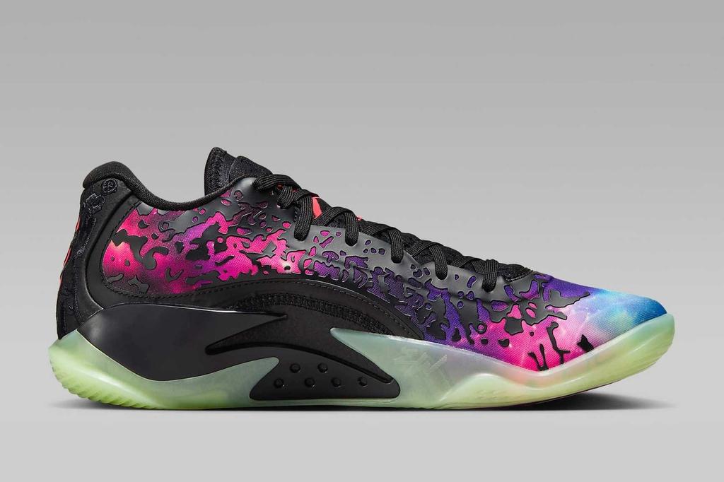 DR0676-006 Nike Jordan Zion 3 Galaxy (Мужской)