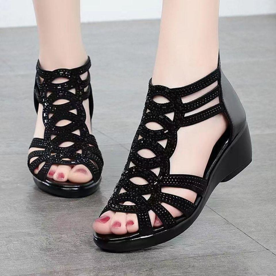 Soft Leather Roman Sandals Women's Summer New Mother Shoes Fashion Women's Sandals Wedges Women's Shoes