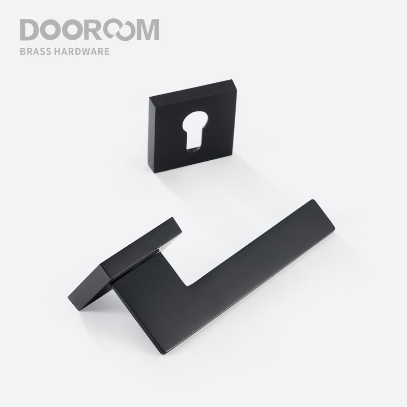 Dooroom Набор латунных дверных замков Современный черный для межкомнатной двери спальни ванной комнаты Двойной набор ручек-защелок для деревянной двери Заглушка ручки замка