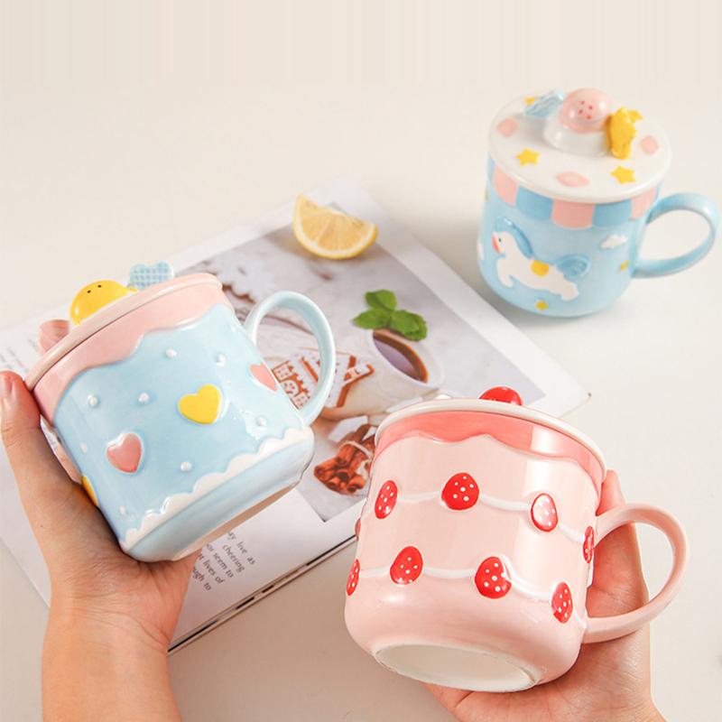1Pcs 390Ml Ceramic Cup High Value Mug Strawberry Cake Cup Girls Cute Water Cup With Lid Home Milk Breakfast Cup