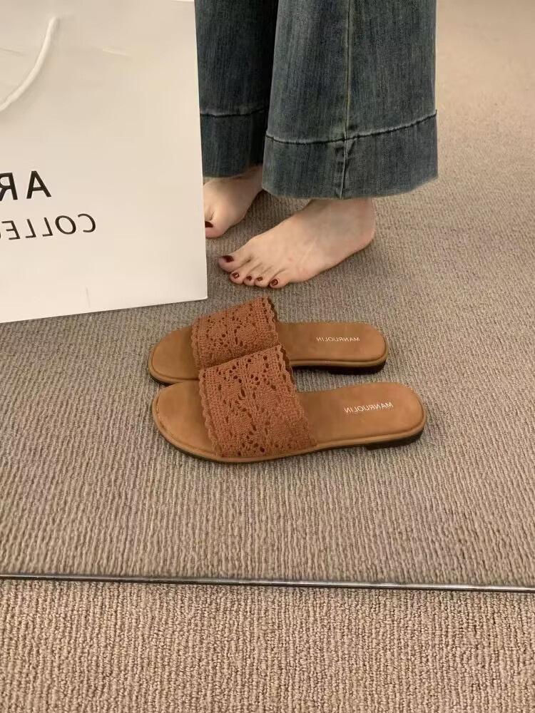 Vintage Casual Flat-bottomed Woven One-word with Open-toed Slippers for Women's Summer Wear Bohemian Seaside Vacation Beach Shoes