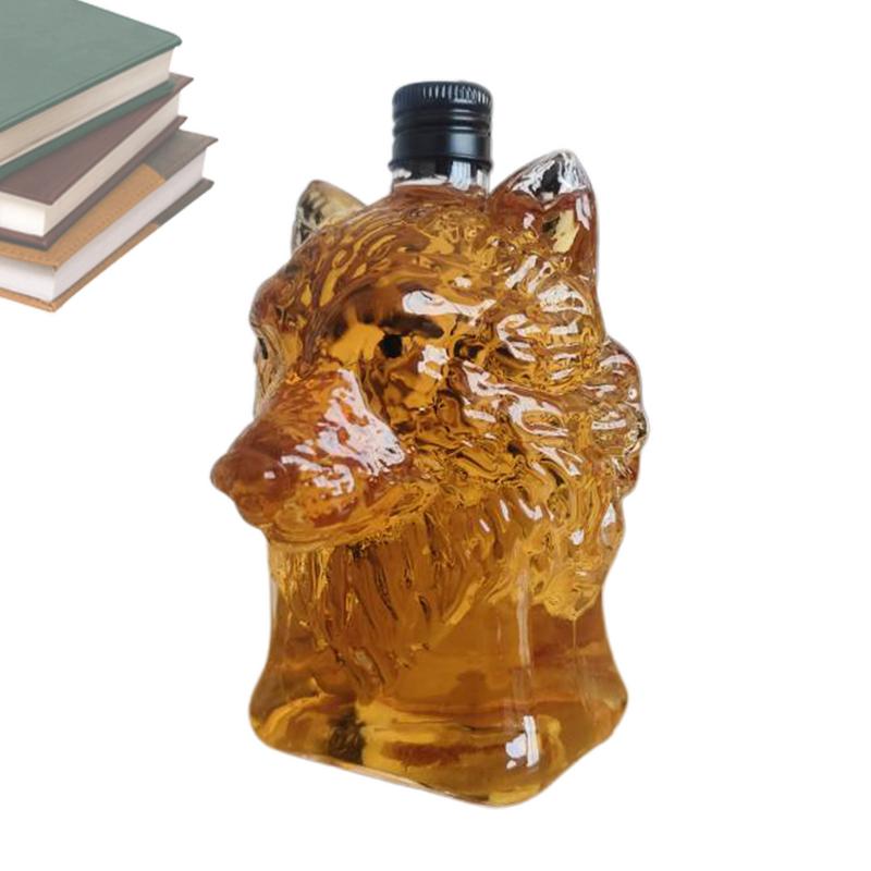 Whiskey Bottle Wolf Sculpture Wine Cup Aesthetic Collectible Wolf Themed Glass Bottle for Cocktail Whiskey Travel Kitchen Bar