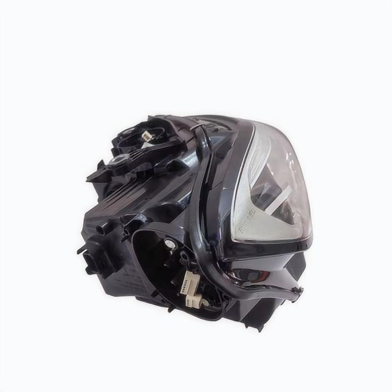 Светодиодная фара R, Черное основание (63115A243B4)