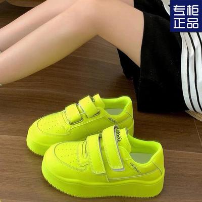 2024 новые вирусные тенденции ретро-увеличение толстая подошва увеличивающая рост белая обувь женская легкая универсальная повседневная обувь для сноуборда