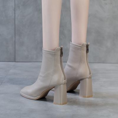 2025 осень и зима новые короткие ботинки из мягкой кожи в британском стиле с квадратным носком и толстым каблуком эластичные тонкие ботинки женские интернет-знаменитость на высоком каблуке женщины