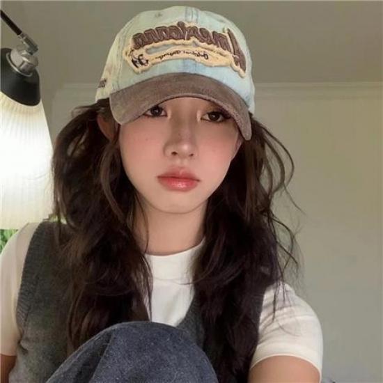 American retro lettered distressed baseball cap for couples, versatile sun hat, large head circumference, makes the face look smaller, denim baseball