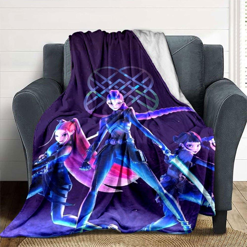 1pc Hunter X Kopo group Themed Flannel Blanket Suitable for Bed, Home Decor, Graduation Gifts, Easter, Back to School, Christmas, All Season Use