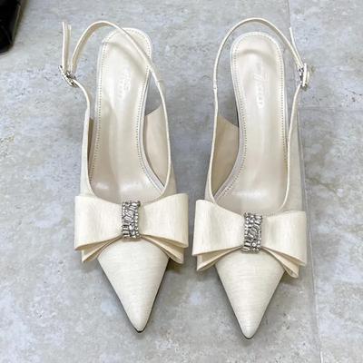 Роскошные дизайнерские атласные туфли на высоком каблуке с ремешком на щиколотке из страз, женские сексуальные сандалии на каблуке с острым носком, элегантные женские банкетные туфли для платья