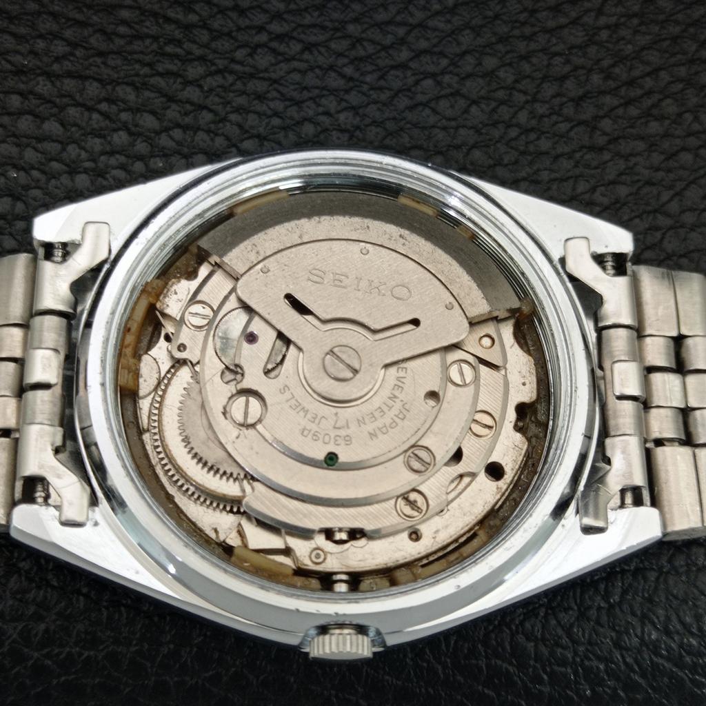 ВИНТАЖНЫЕ ОТРЕМОНТИРОВАННЫЕ МУЖСКИЕ АВТОМАТИЧЕСКИЕ ЧАСЫ SEIKO 5 ЯПОНИЯ ЧЕРНЫЙ ЦИФЕРБЛАТ a444580-1