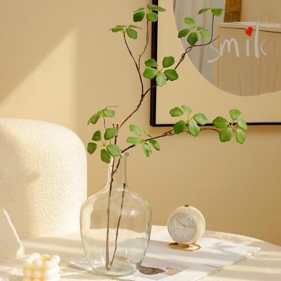 Растения с искусственными листьями. Реалистичный вид. Не требуется полив. Четкая текстура. Простота обслуживания. Имитация зеленых растений.