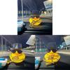 Маленькая желтая утка Декор салона автомобиля с джентльменской шляпой и скрипичным акцентом для автолюбителей