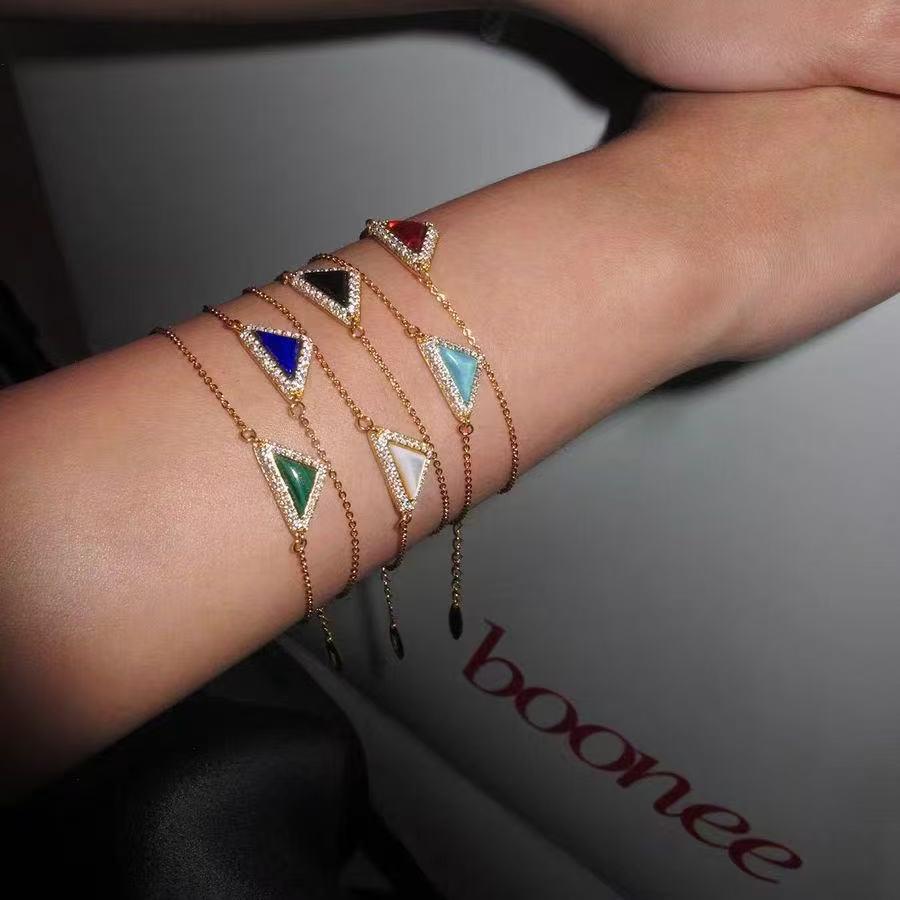 Ожерелье из натурального камня треугольной формы с бриллиантами - Роскошное, изысканное и универсальное колье-цепочка для ключицы для создания высококлассного стиля.