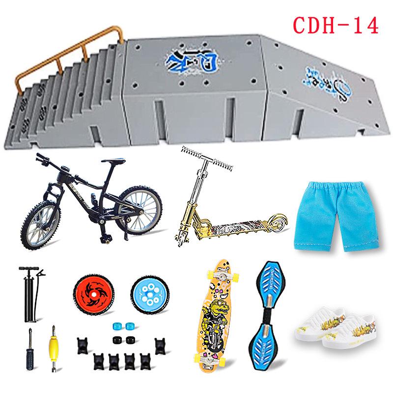 Finger Skate Park: Alloy Scooter, Skateboard & Mini Bike Set