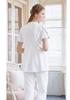 Куртка медсестры розовая LL [Laura Ashley] LW802-12 женская Off-White/Amelie
