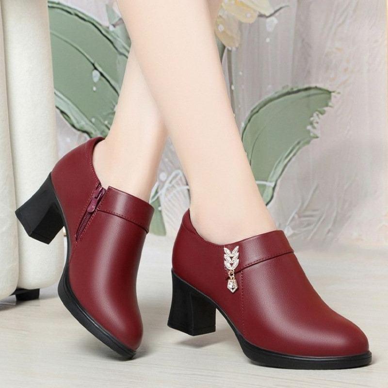 Женские кожаные туфли на среднем толстом каблуке с неглубоким горлышком, женские туфли среднего размера большого размера