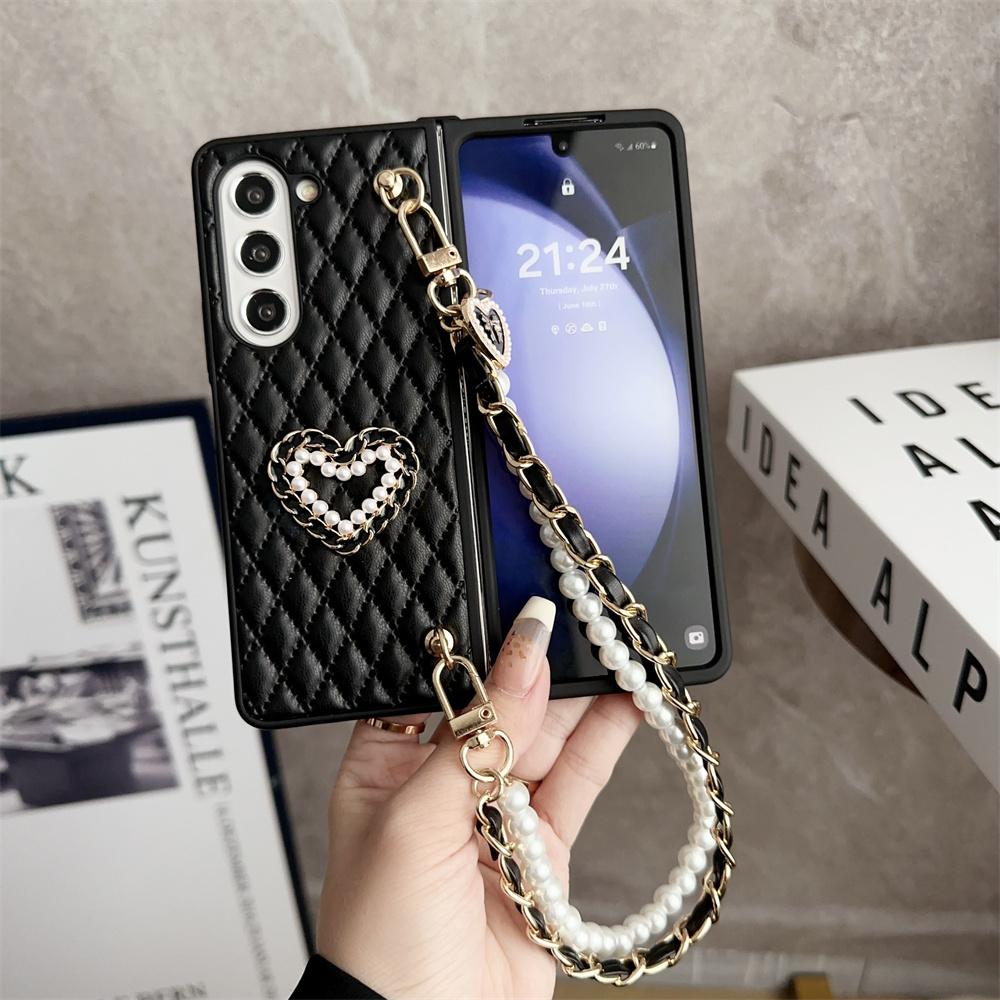 Leather Love Heart Hand Chain Case For Samsung Z Fold 5 4 3 Pearl Cover For Galaxy Z fold 4 z fold3 Soft Shockroof Case