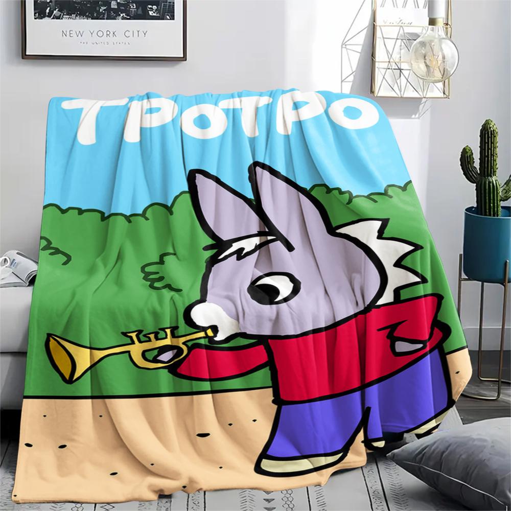1PC Trotro Print Flannel Blanket, High quality Comfortable for All Seasons, Home Decor, Warmth and Comfort, Perfect for Christmas Gifts229
