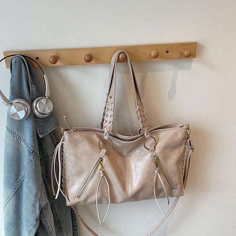 Women's Retro Large-Capacity Shoulder Tote - European & American Style Versatile Handbag with Drawstring