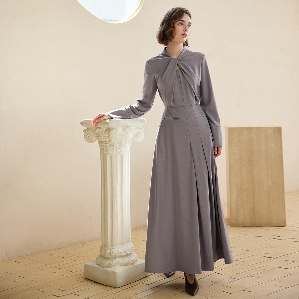 Waiwaiaiem Yy_Gray Tuck Detail Long Dress