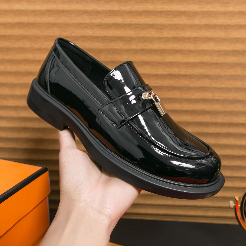 Fashion Luxury Trends Mens Casual Business Shoes Leather Men Loafers Handmade Slip-On Flats Leisure Walk Mocasines Quality Driving Shoes