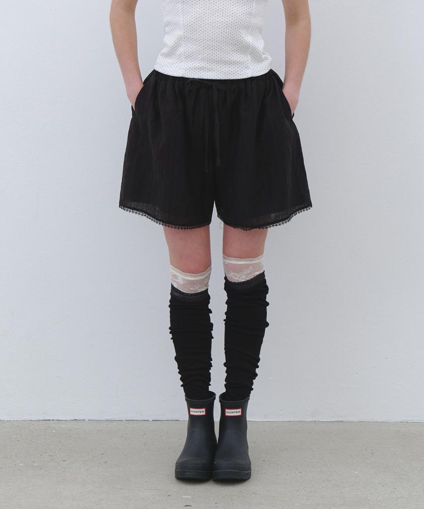CLUNY Cool Rayon Lace Shorts - Black
