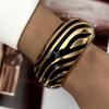 Винтажный Панк Черно-Белый Эмалированный Браслет для Женщин Золотистого Цвета Геометрический Широкий Массивный Наручный Браслет-Браслет Вечеринка Эстетичные Украшения