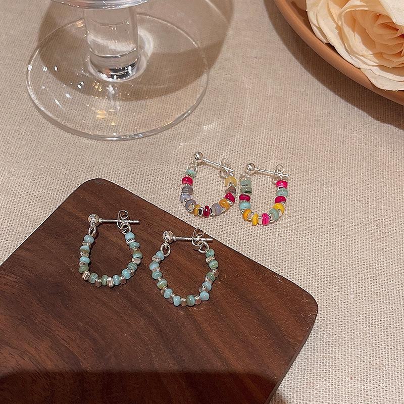 Корейские геометрические серьги: Серебряная игла S925, красочный дизайн с бусинами, легкая роскошь, универсальность, элегантность.
