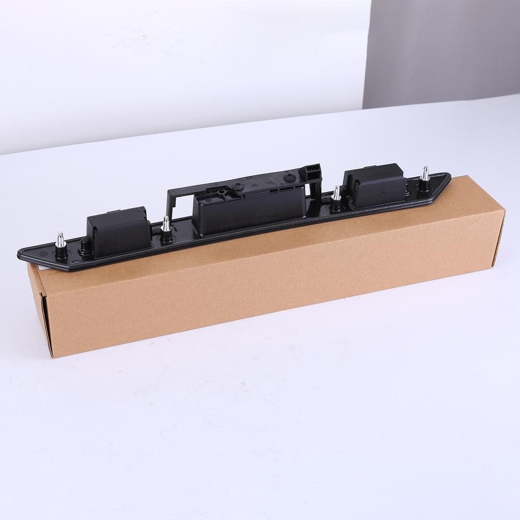 Grip Bar Tailgate License Plate Compatible for A3 A4 B6 B7 A6 C6 Q7 RS3 8P4827574