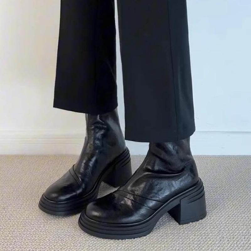 Fashion Designer Women Boots Spring Autumn Versatile Thick Heel Short Boots for Women Retro Elegant Sneakers Fashion Women Leather Shoes