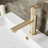 Bathroom Faucet Black Single Handle Hot Cold Switch Water Mixer Taps Wash Basin Bathroom Deck Mounted Basin Faucet 855004