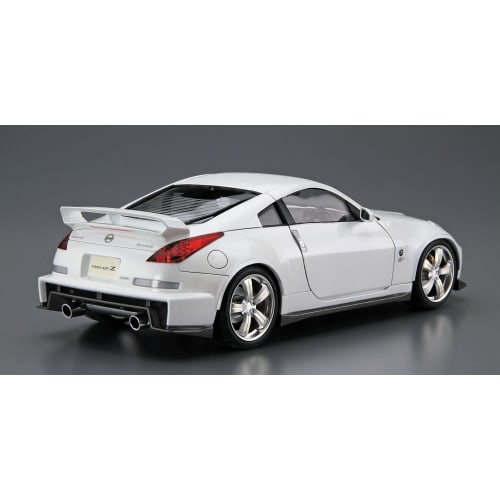 Aoshima Bunka Kyozai 1/24 Scale The Model Car Series No. 69 Nissan Z33 Fairlady Z Version Nismo 2007 Plastic Model