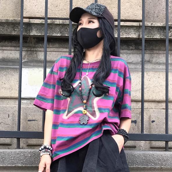 DIMANAF 2025 Летняя футболка женская с принтом звезд в полоску с коротким рукавом свободная черная