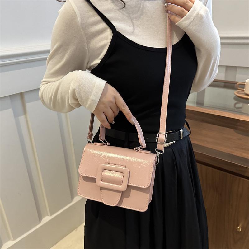 Fashionable Small Square Bag For Women Versatile Shoulder Crossbody Bag In Black