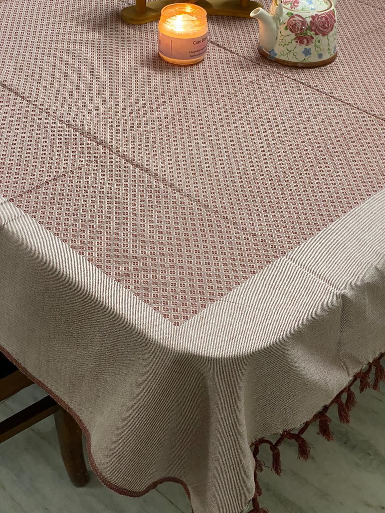 Woven Cotton Reversible Table Cloth 6 Seater (90*60 Inches)