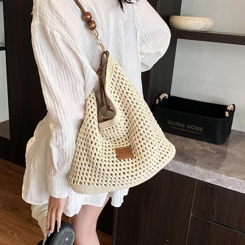 Hollow woven bag women's summer new straw bag large capacity shoulder messenger tote bag seaside vacation beach bag