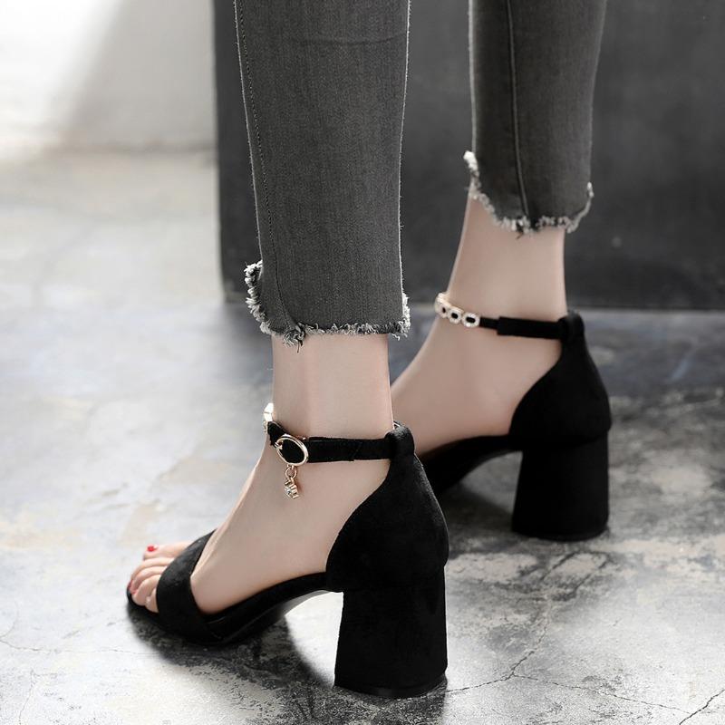 Модные и универсальные туфли на высоком каблуке, толстые каблуки, босоножки с открытым носком, легкая рабочая обувь для женщин