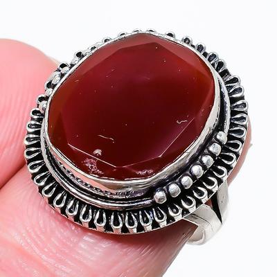 Кольцо из серебра 925 пробы с драгоценным камнем сердолик, размер 7 e5u75
