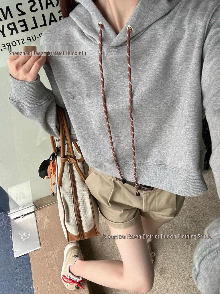 Худи женское из плотного хлопка MIU с вышивкой