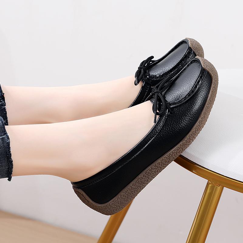 Women's Loafers Leather Driving Moccasins Comfort Flats Casual Slip On Walking Minimalist Shoes for Mother