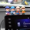 Украшение на консоль автомобиля в виде мультяшного мальчика в виде утконоса - креативное украшение для автомобильной куклы на вентиляционное отверстие кондиционера.