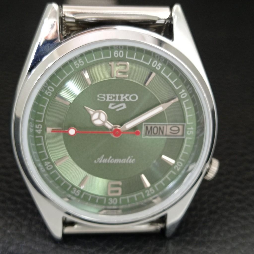 ВИНТАЖНЫЕ АВТОМАТИЧЕСКИЕ SEIKO 5 ВОССТАНОВЛЕННЫЕ ЯПОНСКИЕ МУЖСКИЕ ЧАСЫ С ЗЕЛЕНЫМ ЦИФЕРБЛАТОМ a446356-1
