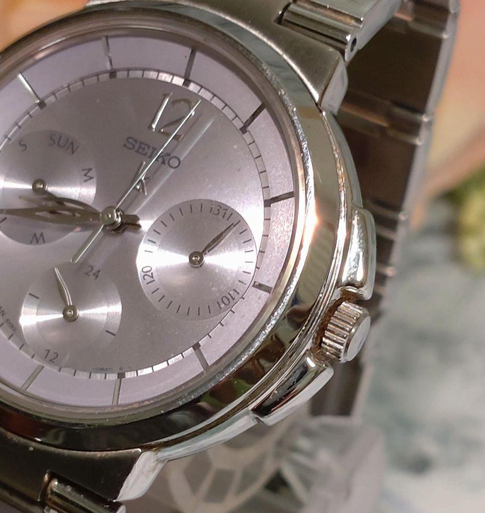 [Б/У] SEIKO Серебряные Аналоговые Часы 091536 LUKIA