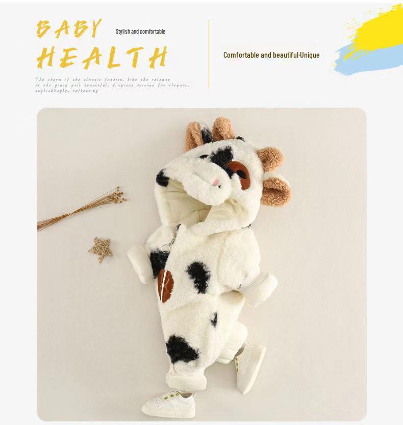 Очаровательный зимний ромпер с коровкой - Уютная овечья шерсть для новорожденных