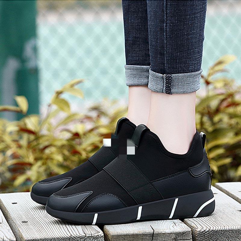 2025 Женская повседневная обувь Модные дышащие сетчатые туфли на плоской подошве для ходьбы Кроссовки Женские вулканизированные туфли для спортзала Женская обувь